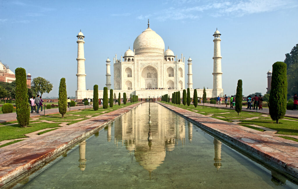 Taj Mahal – One of the Famous Places in India