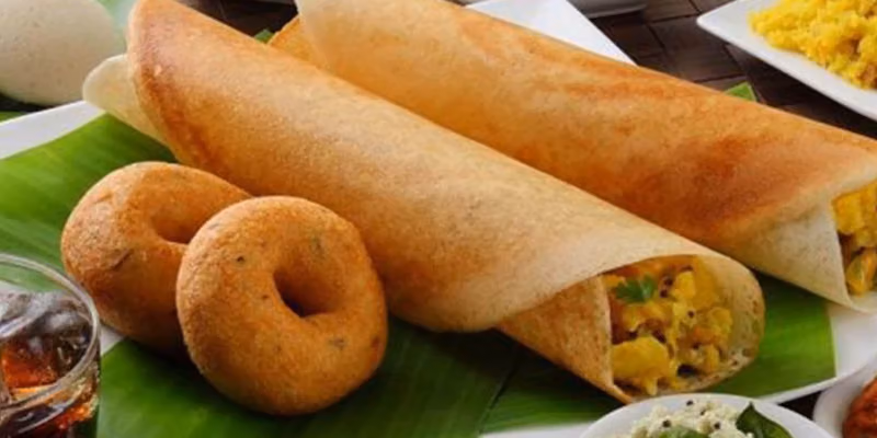 Most Delicious Breakfast available in Hyderabad  Famous Street food